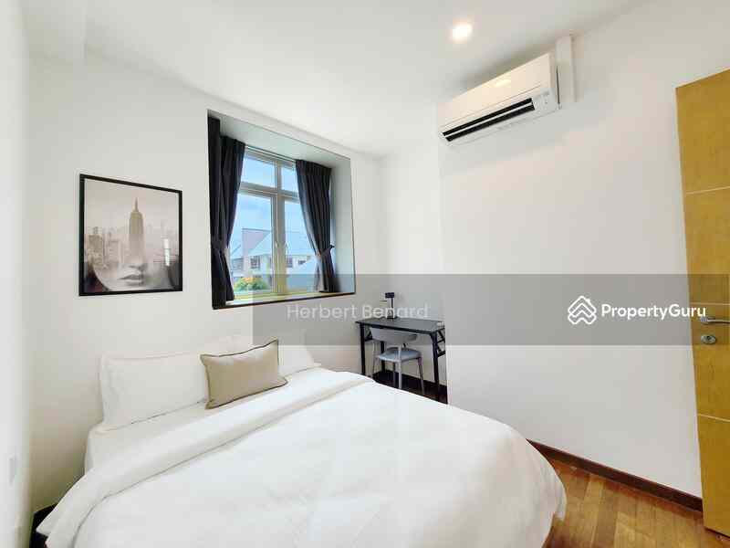 Prop-GPT: Apartment: D14  The Champagne