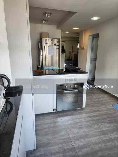 Prop-GPT: HDB Flat: D03  102 Henderson Crescent