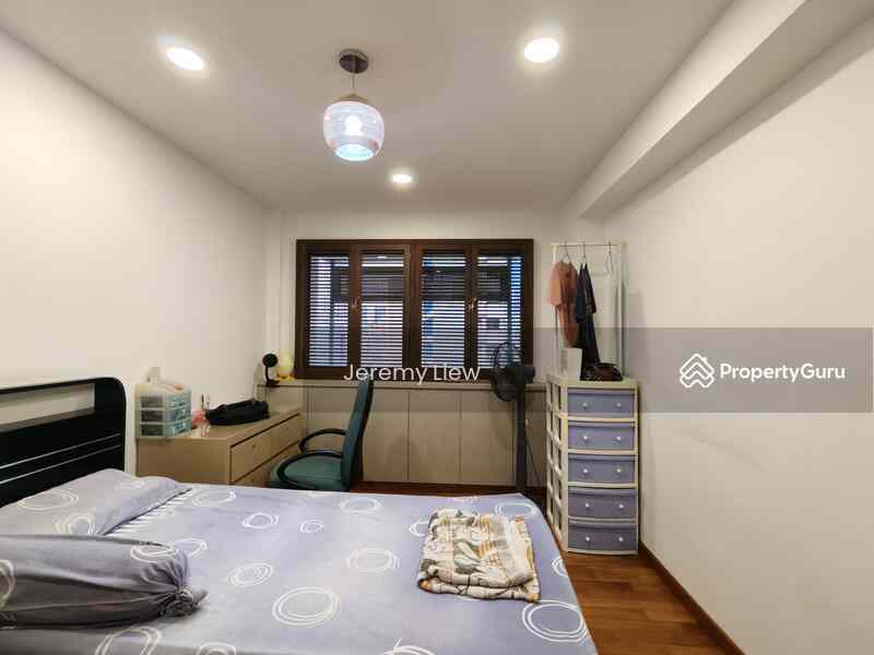 Prop-GPT: HDB Flat: D12  5 Boon Keng Road