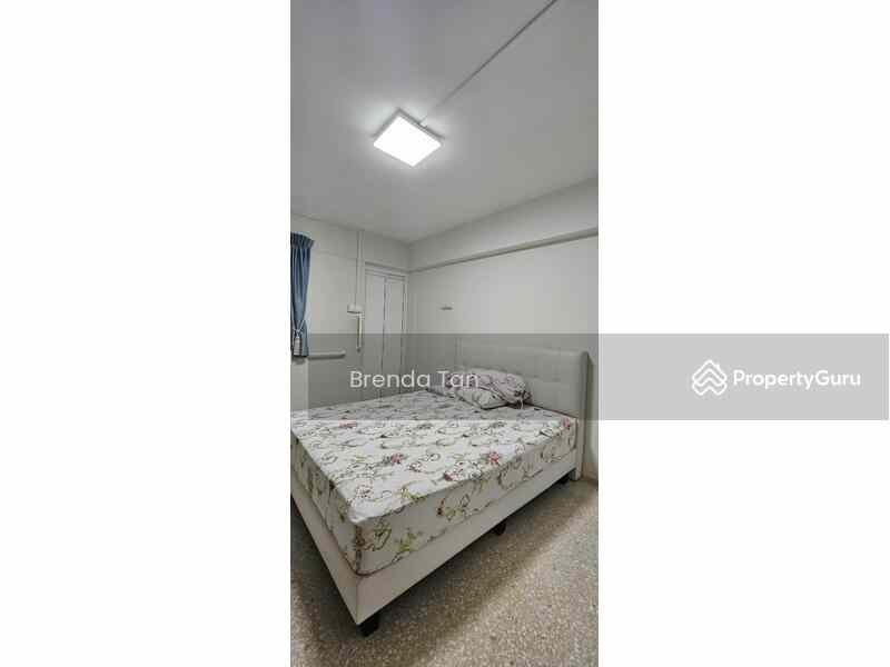 Prop-GPT: HDB Flat: D20 Ang Mo Kio 436 Ang Mo Kio Avenue 10