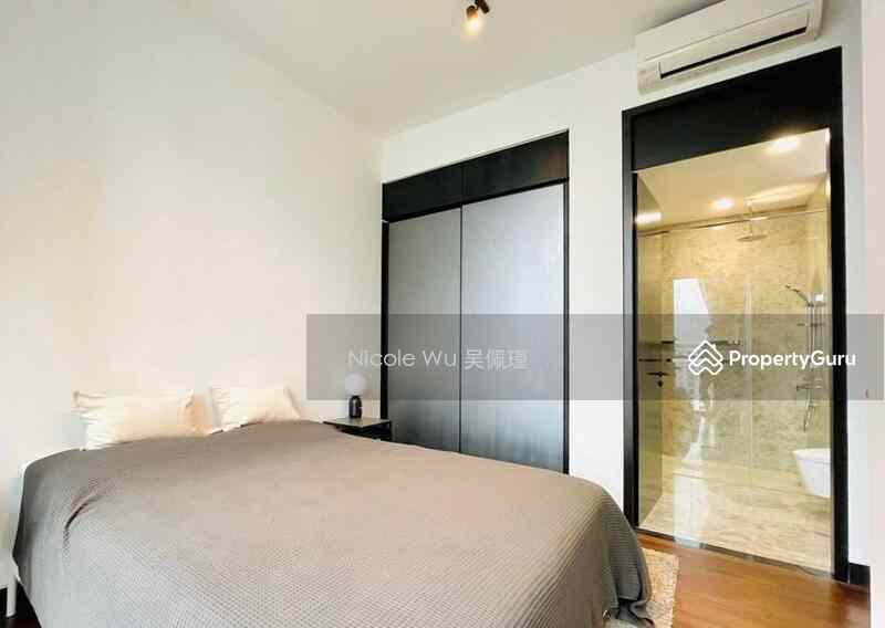 Prop-GPT: Apartment: D09  Martin Modern