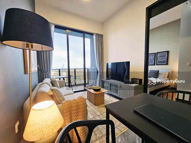 Prop-GPT: Condominium: D02  Sky Everton
