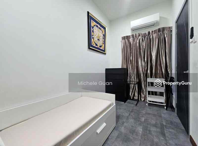 Prop-GPT: Terrace: D27  Springhill