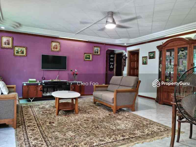 Prop-GPT: HDB Flat: D27 Yishun 639 Yishun Street 61