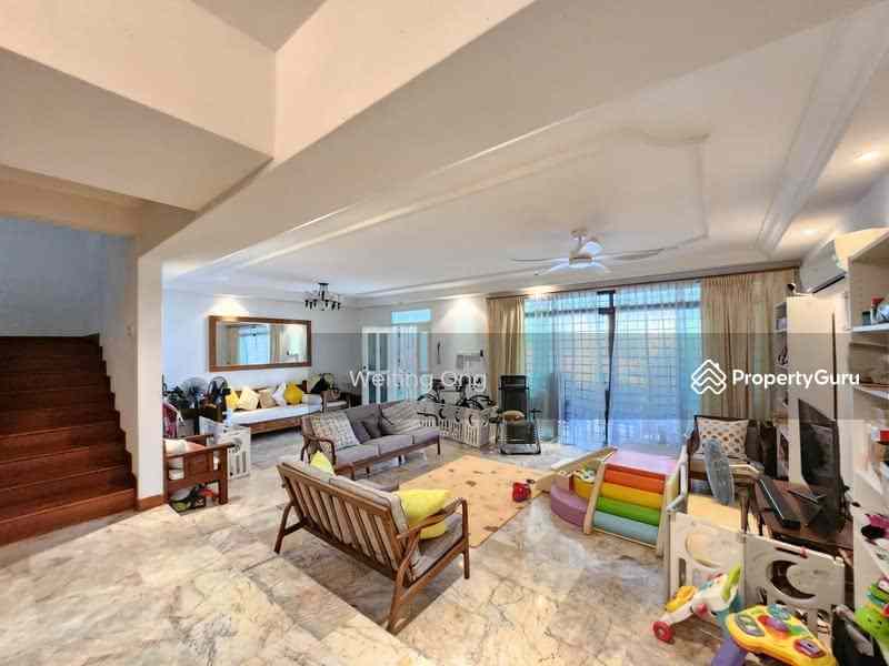 Prop-GPT: Terrace: D14  Terrace House for Rent near Kembangan & Eunos MRT Station