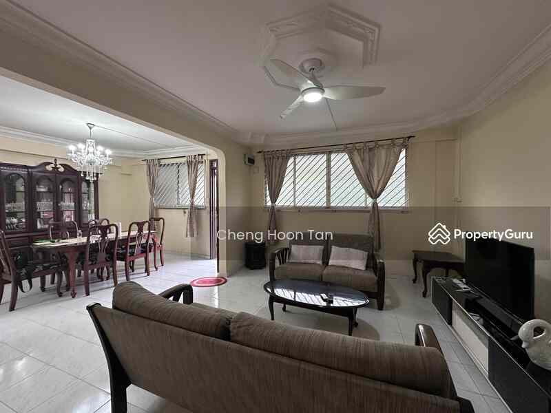 Prop-GPT: HDB Flat: D18  162 Simei Road