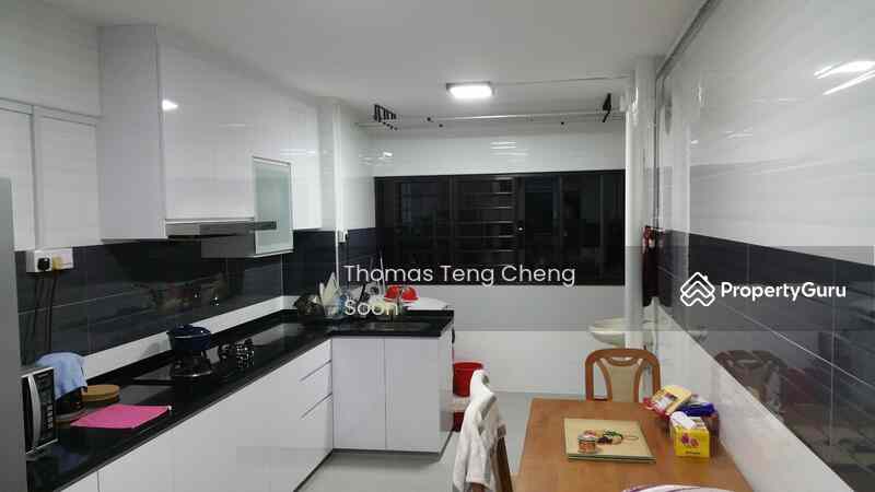 Prop-GPT: HDB Flat: D20 Ang Mo Kio 225 Ang Mo Kio Avenue 1