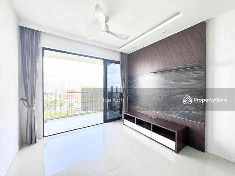 Prop-GPT: Condominium: D20  Sky Vue