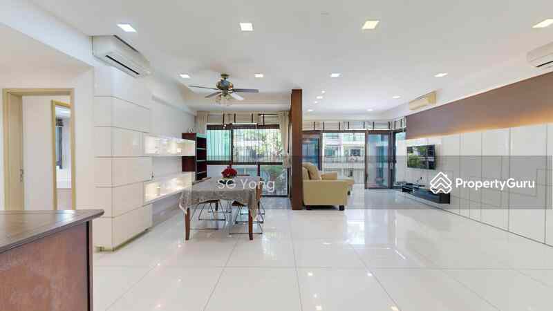 Prop-GPT: Condominium: D05  Varsity Park Condominium