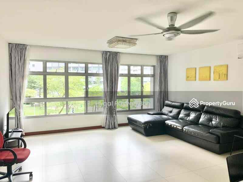 Prop-GPT: HDB Flat: D27 Yishun 432B Yishun Avenue 1