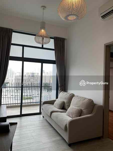 Prop-GPT: Condominium: D22  J Gateway
