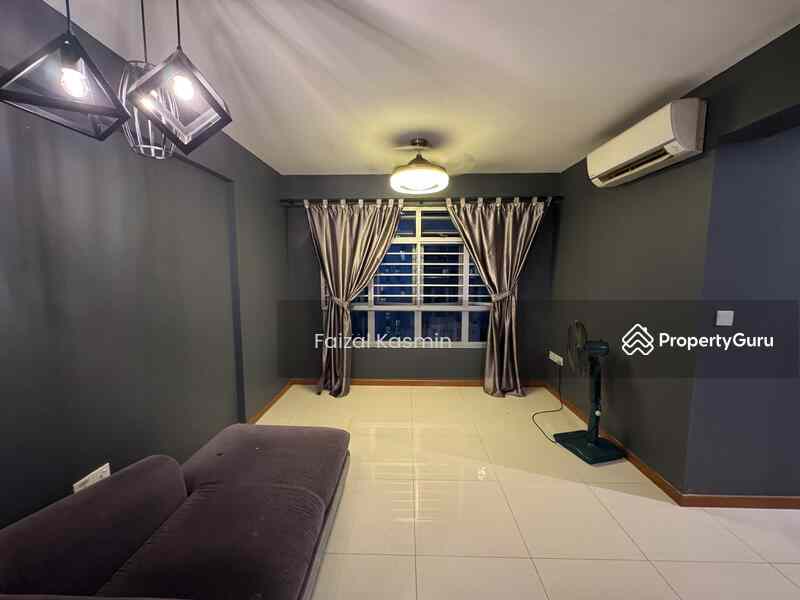 Prop-GPT: HDB Flat: D27  365C Sembawang Crescent