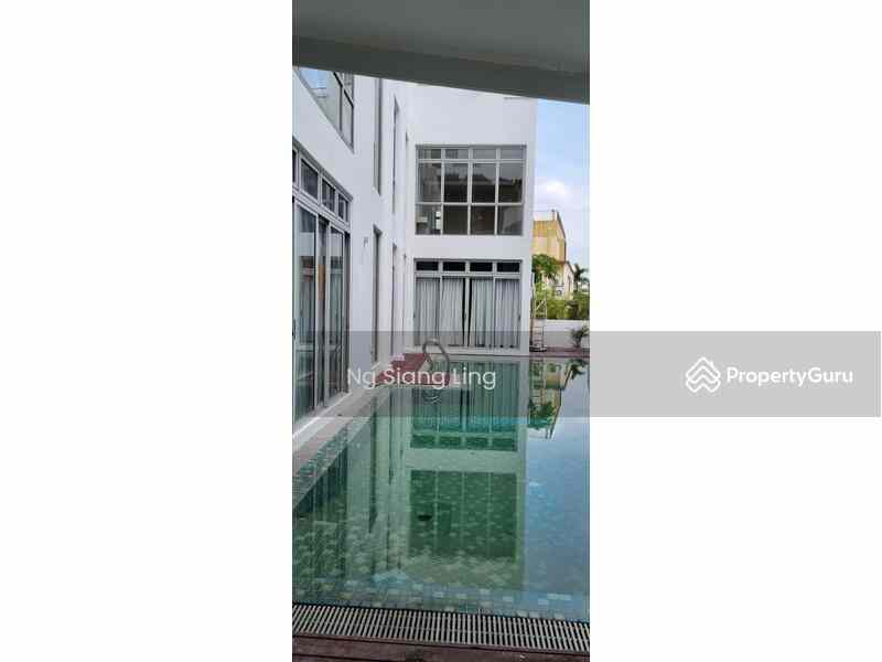 Leith Park Bungalow: D19  Bungalow | Prop-GPT the AI-Powered Property Guru