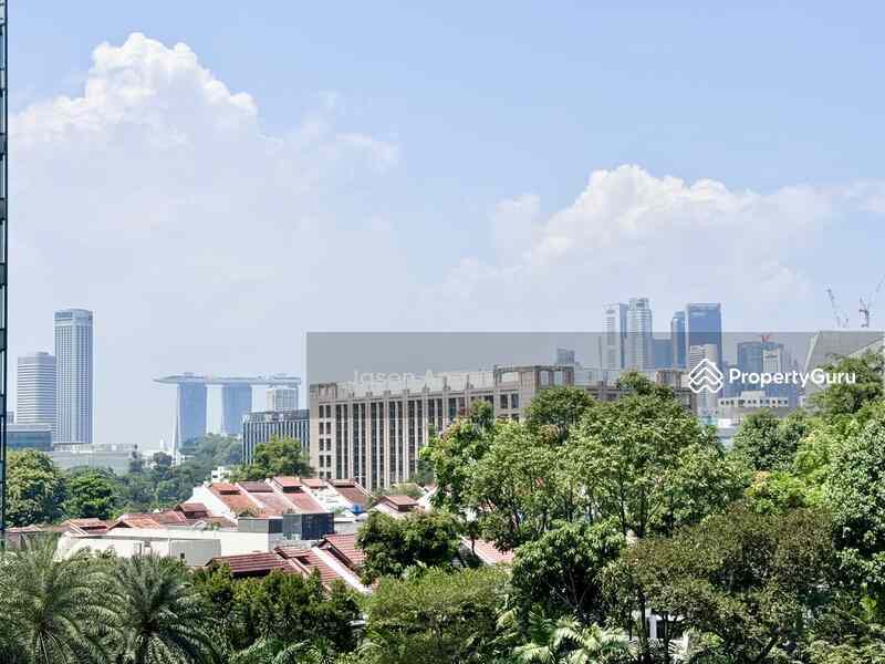 Prop-GPT: Condominium: D09 Cairnhill Cairnhill Crest