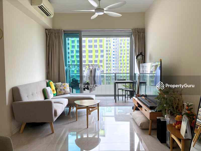 Prop-GPT: Condominium: D19  Stars of Kovan