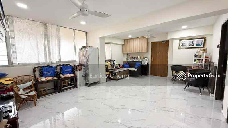 Prop-GPT: HDB Flat: D20 Bishan 213 Bishan Street 23