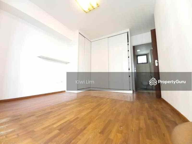 Prop-GPT: HDB Flat: D02  Pinnacle @ Duxton