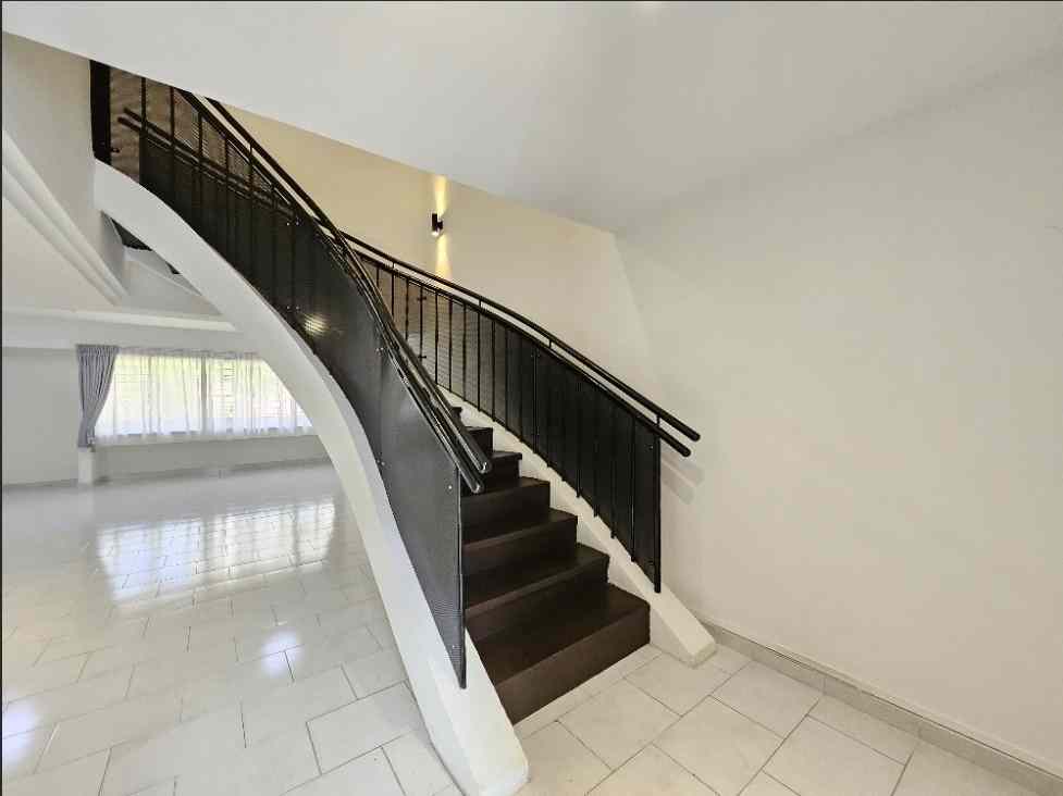 Chancery Court: D11 Newton Condominium | Prop-GPT the AI-Powered Property Guru