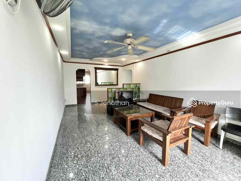 Prop-GPT: HDB Flat: D23  229 Pending Road