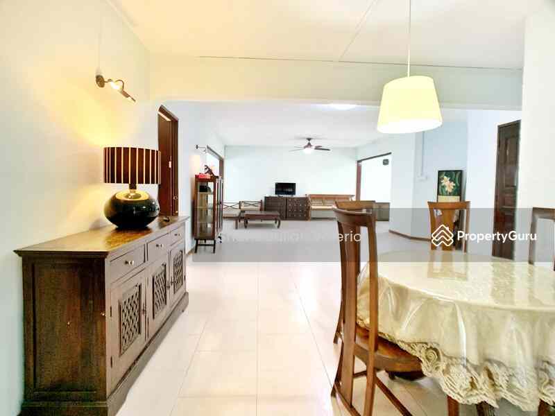 Prop-GPT: HDB Flat: D18 Tampines 278 Tampines Street 22