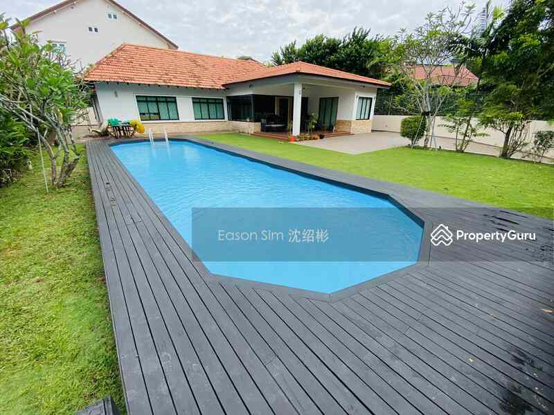 Prop-GPT: Detached: D10 Holland Holland Grove