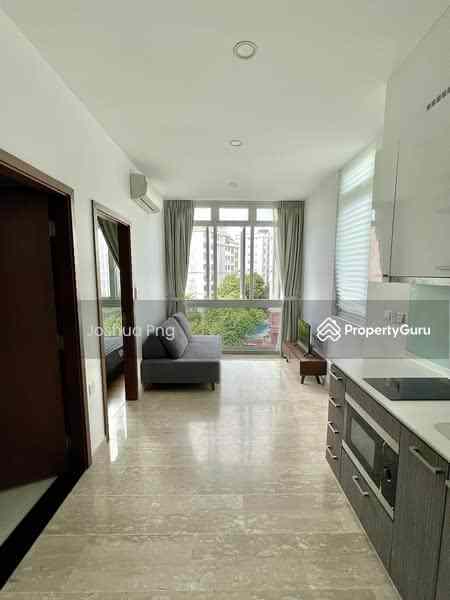 Prop-GPT: Condominium: D21  The Hillford