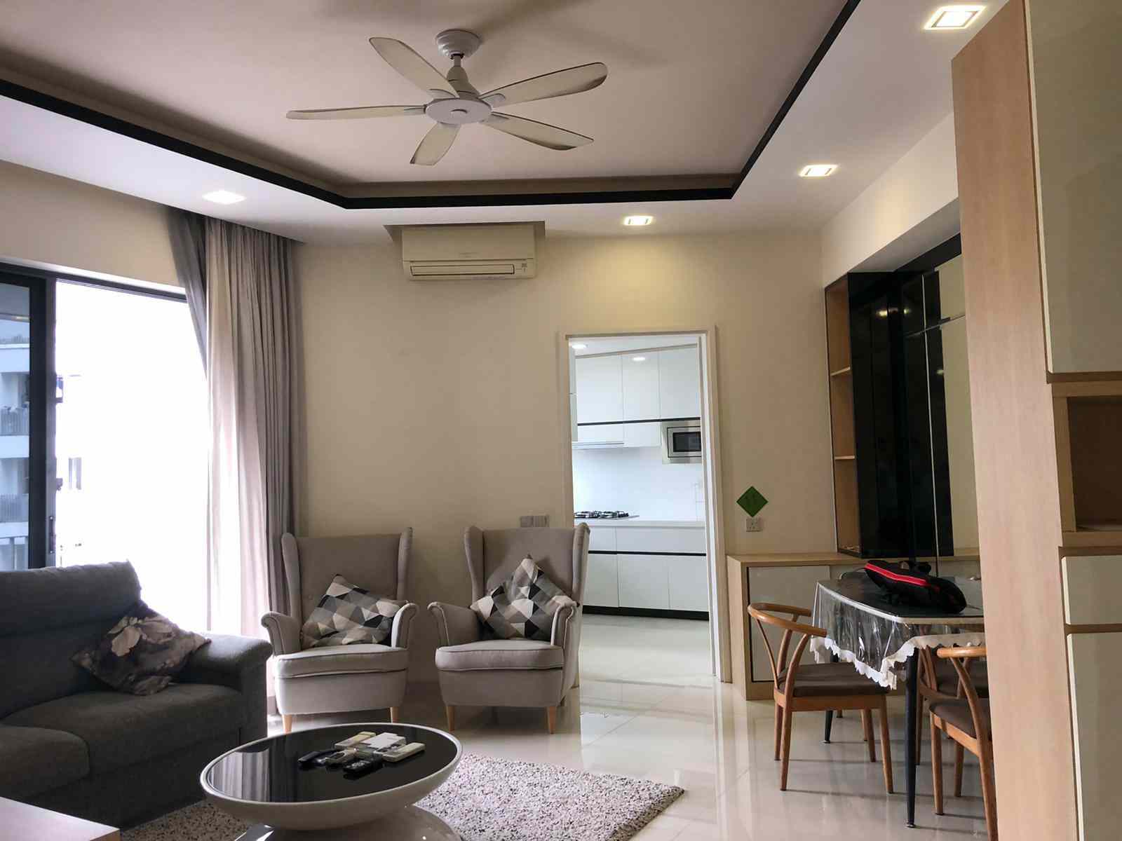 Prop-GPT: Condominium: D04 Telok Blangah The Interlace