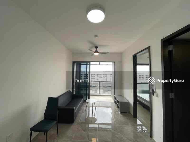Prop-GPT: Condominium: D20  JadeScape
