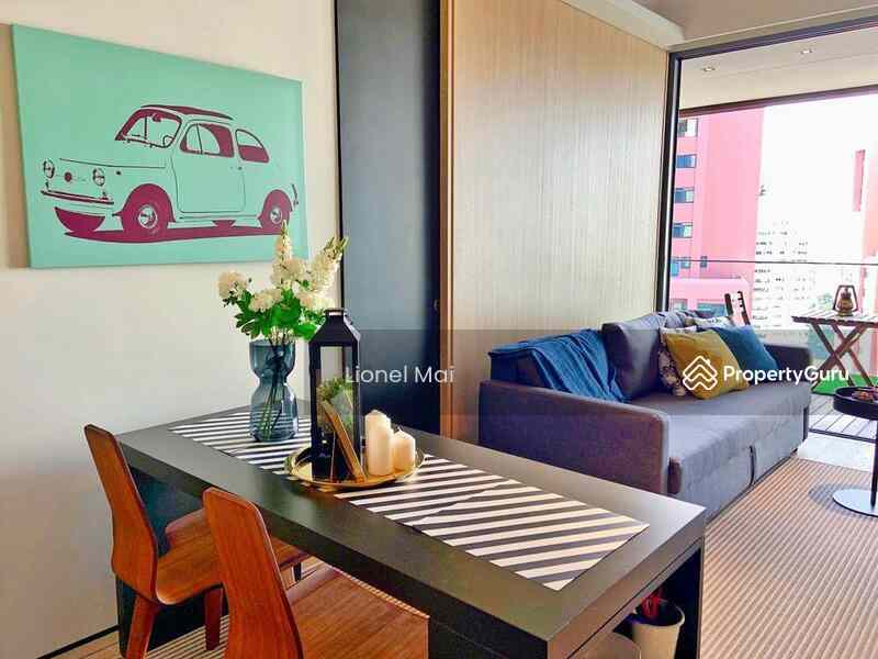 Prop-GPT: Condominium: D09  OUE Twin Peaks