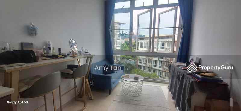 Prop-GPT: Condominium: D21  The Hillford
