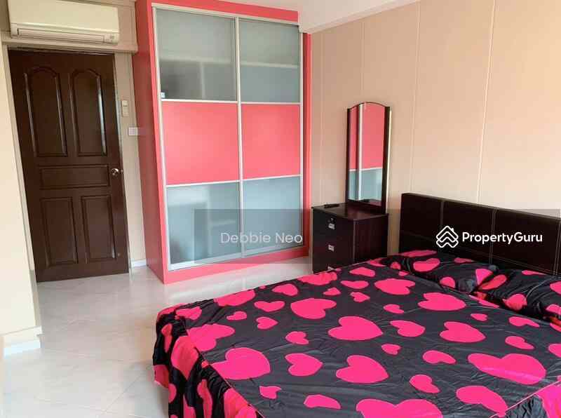 Prop-GPT: HDB Flat: D22  366 Corporation Drive