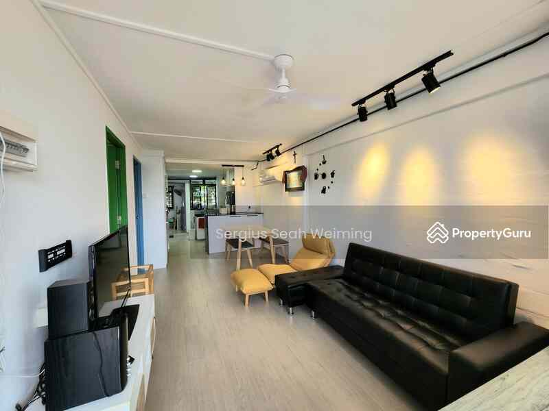 Prop-GPT: HDB Flat: D16 Upper East Coast 29 New Upper Changi Road
