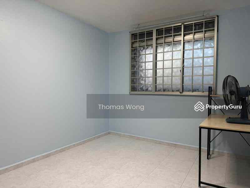 606 Hougang Avenue 4: D19 Hougang HDB Flat | Prop-GPT the AI-Powered Property Guru