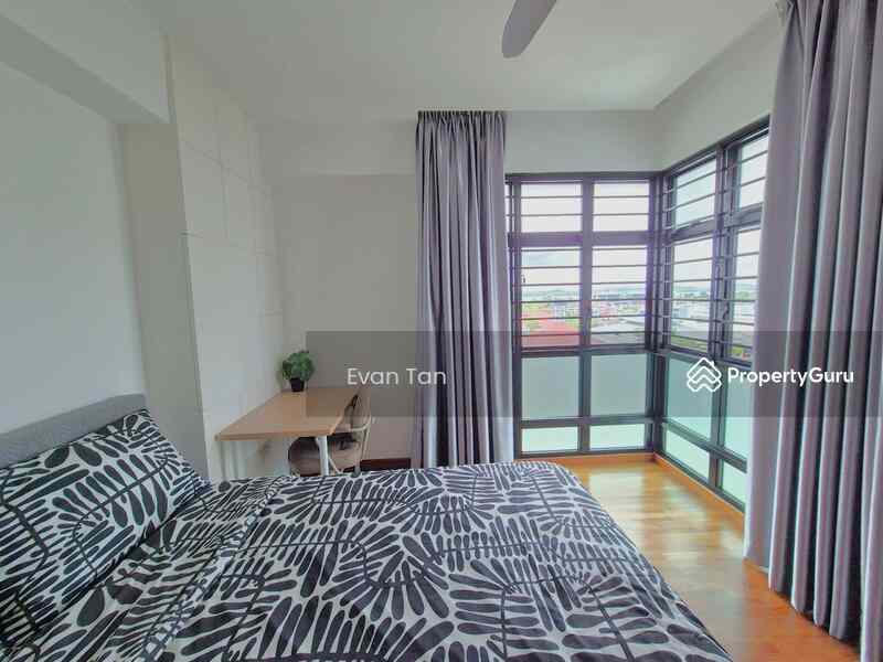 Eastvale: D18 Pasir Ris Condominium | Prop-GPT the AI-Powered Property Guru