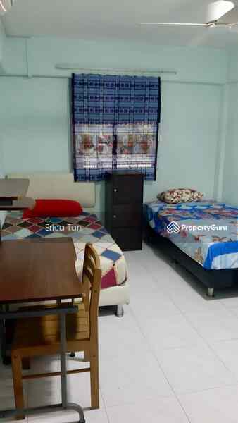 102 Jurong East Street 13: D22 Jurong HDB Flat | Prop-GPT the AI-Powered Property Guru