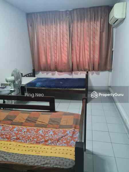 729 Jurong West Avenue 5: D22 Boon Lay HDB Flat | Prop-GPT the AI-Powered Property Guru