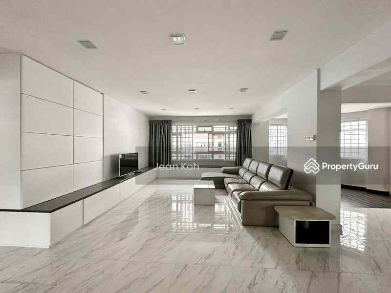 205 Pasir Ris Street 21: D18 Pasir Ris HDB Flat | Prop-GPT the AI-Powered Property Guru