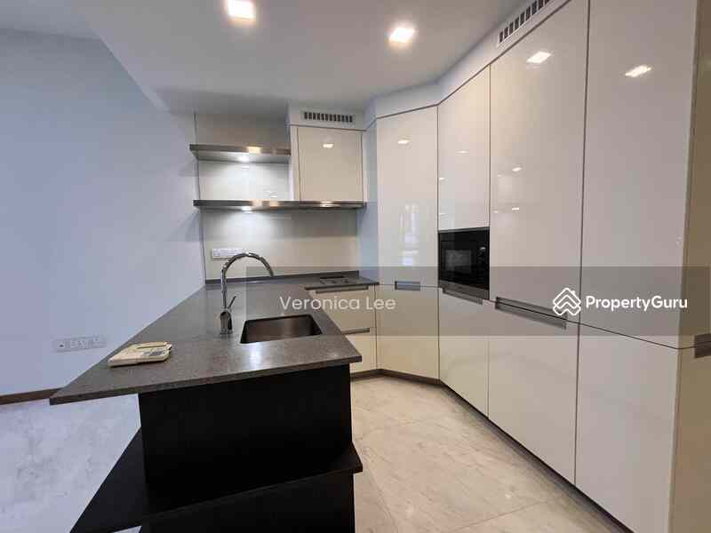 Prop-GPT: Apartment: D01 Marina Marina One Residences