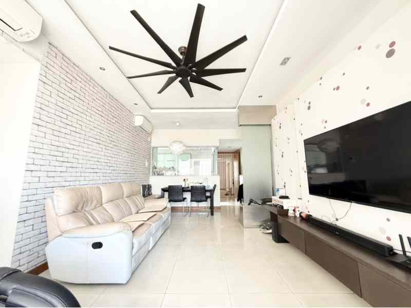 Twin Regency: D03 Tiong Bahru Condominium | Prop-GPT the AI-Powered Property Guru