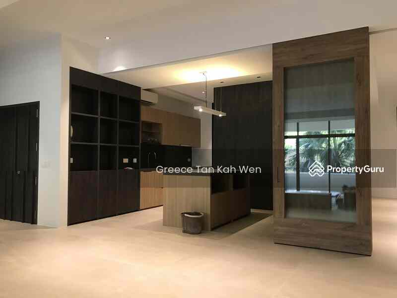 Prop-GPT: Condominium: D10  Regency Park
