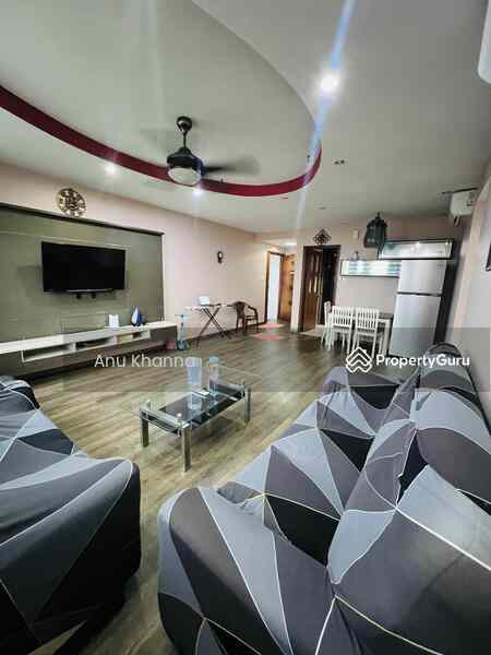 Prop-GPT: Condominium: D19  The Florida