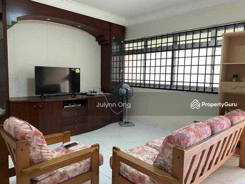 518 Pasir Ris Street 52: D18 Pasir Ris HDB Flat | Prop-GPT the AI-Powered Property Guru