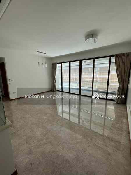 Prop-GPT: Condominium: D23 Bukit Batok Park Natura