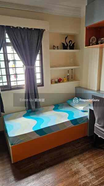 325B Sengkang East Way: D19 Sengkang HDB Flat | Prop-GPT the AI-Powered Property Guru