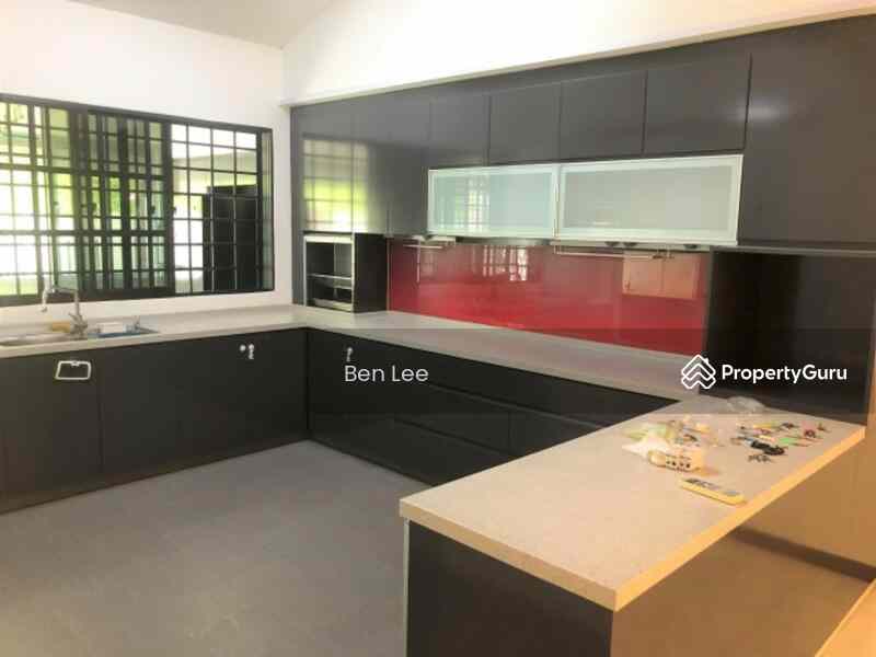 Prop-GPT: Terrace: D21 Clementi Road clementi road cheap terrace house 4 bedroom rent