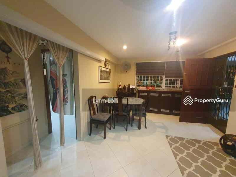 430 Clementi Avenue 3: D05 Clementi HDB Flat | Prop-GPT the AI-Powered Property Guru