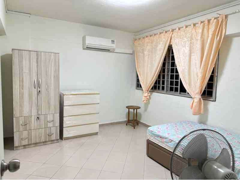 332 Jurong East Avenue 1: D22 Jurong HDB Apartment | Prop-GPT the AI-Powered Property Guru