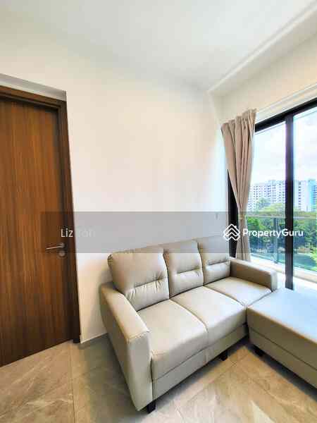 Prop-GPT: Condominium: D03  Stirling Residences