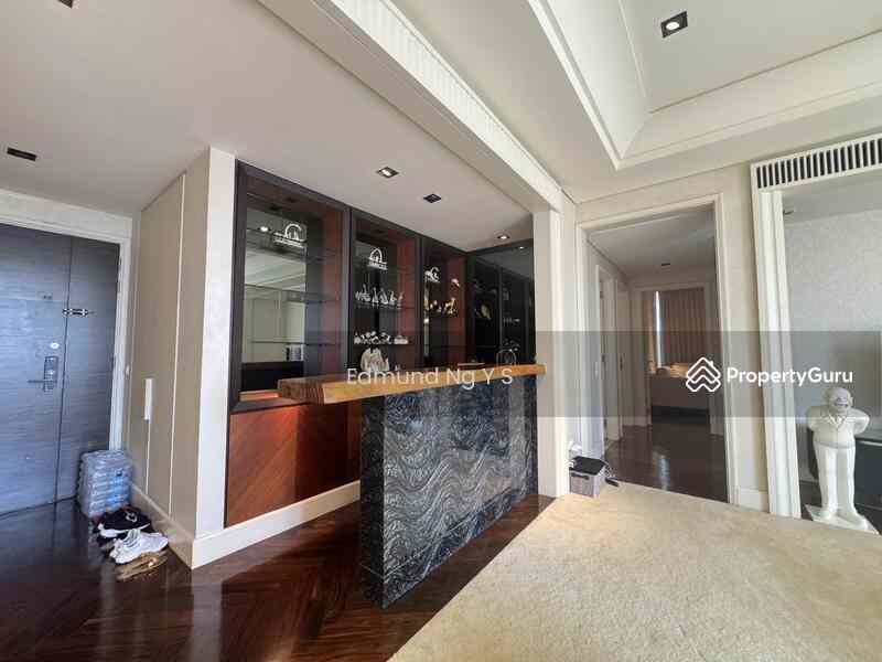 Prop-GPT: Condominium: D09 Cairnhill Orchard Scotts