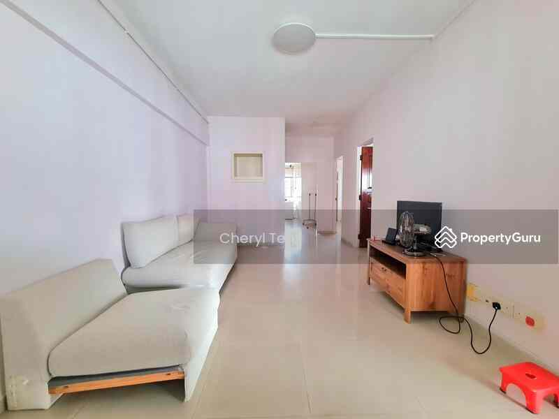 Prop-GPT: HDB Flat: D22 Boon Lay 518 Jurong West Street 52
